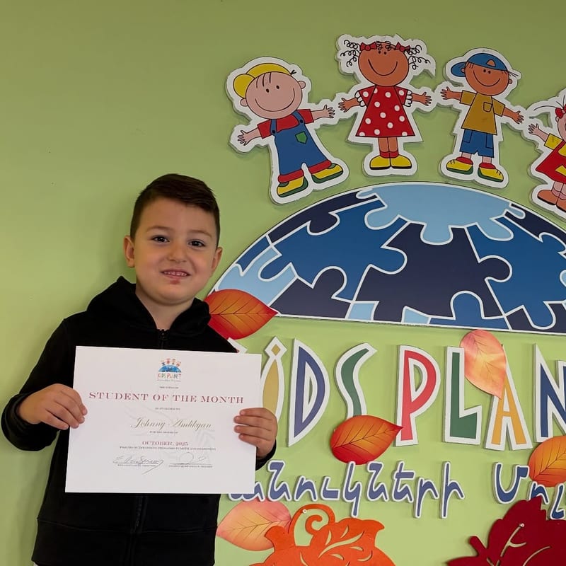 Congratulations Johnny! You are the Student of the Month for your outstanding progress in math and reasoning. Well done!#kidsplanet…